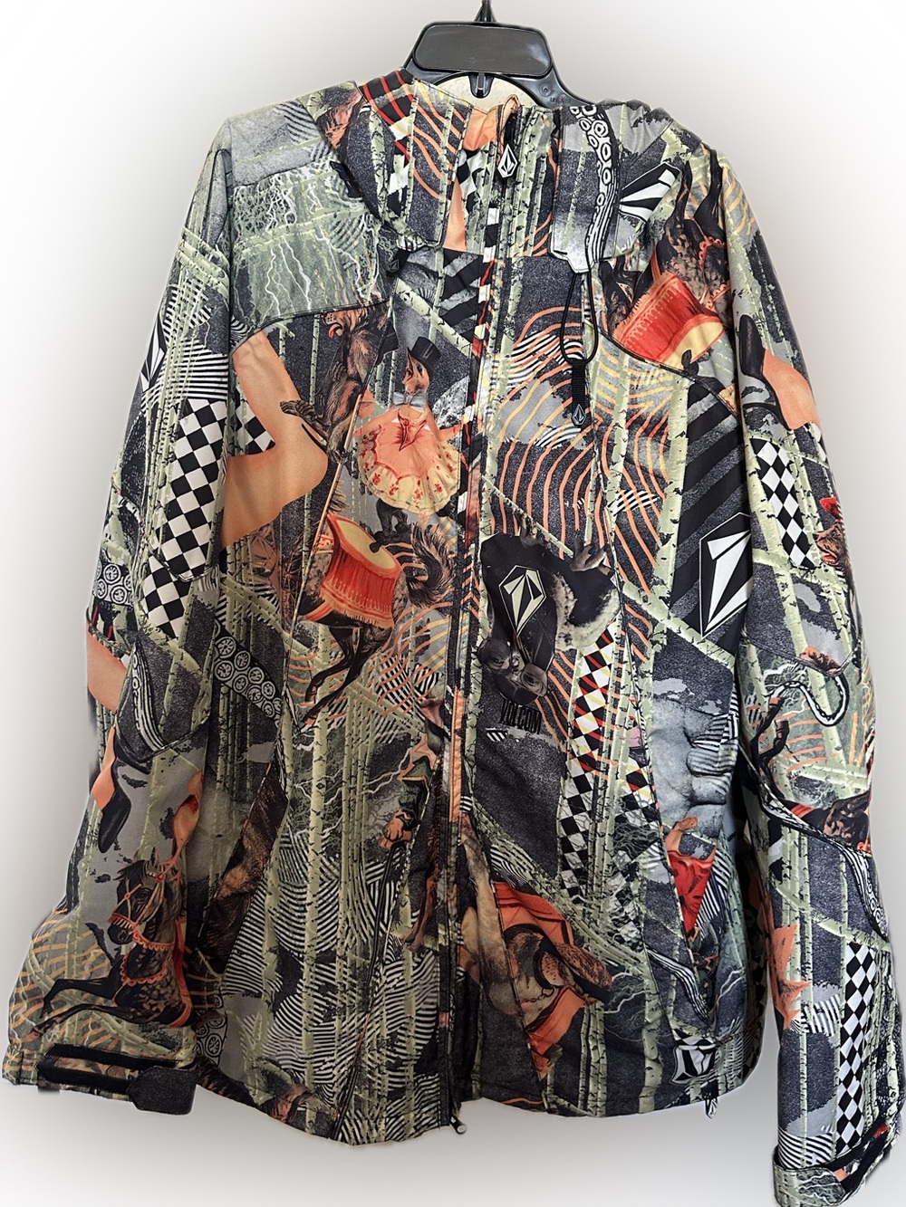 Volcom Dazed Snowboarding Jacket